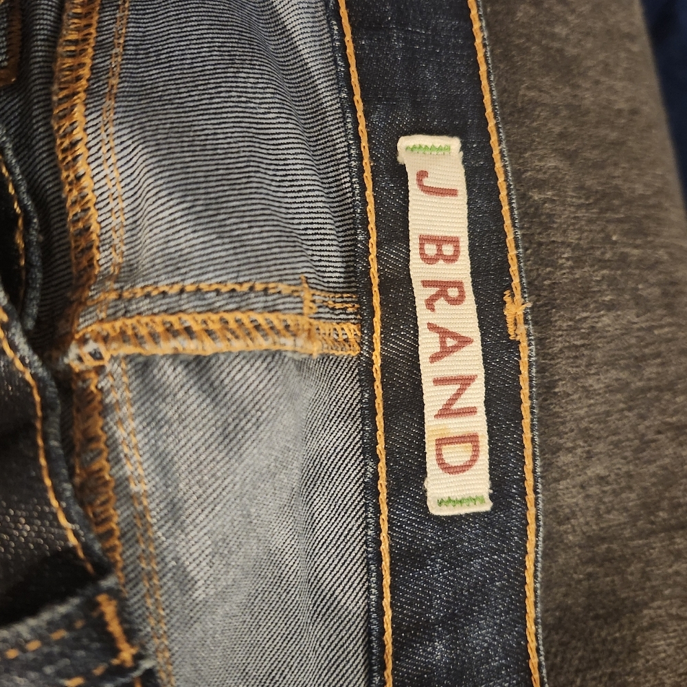 J Brand Women's Indigo Skinny Jeans with Contrast Stitching.